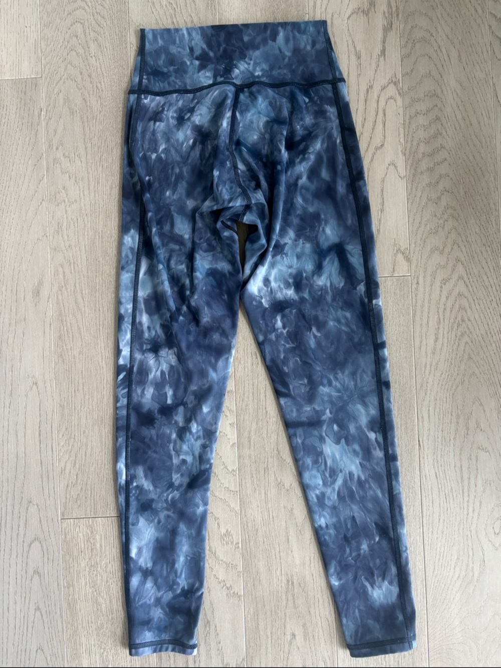 Gymshark Elevate Lakeside Blue Spray Leggings Size Small - Picture 3 of 7